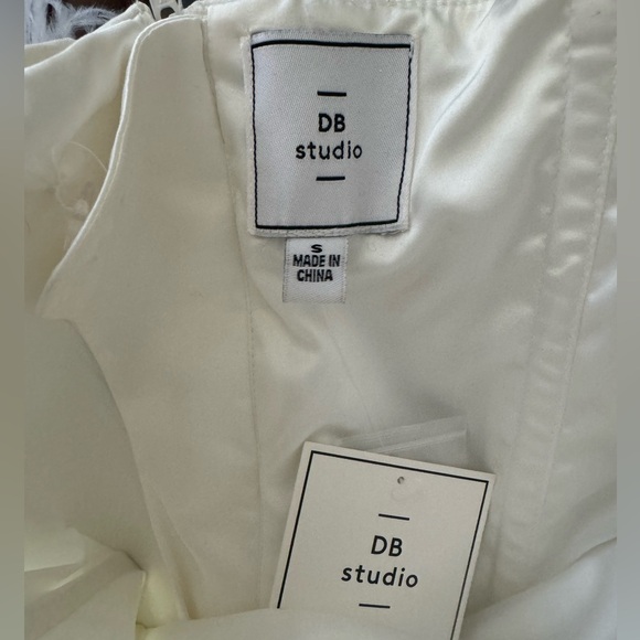 David’s Bridal short feather dress - Picture 6 of 6